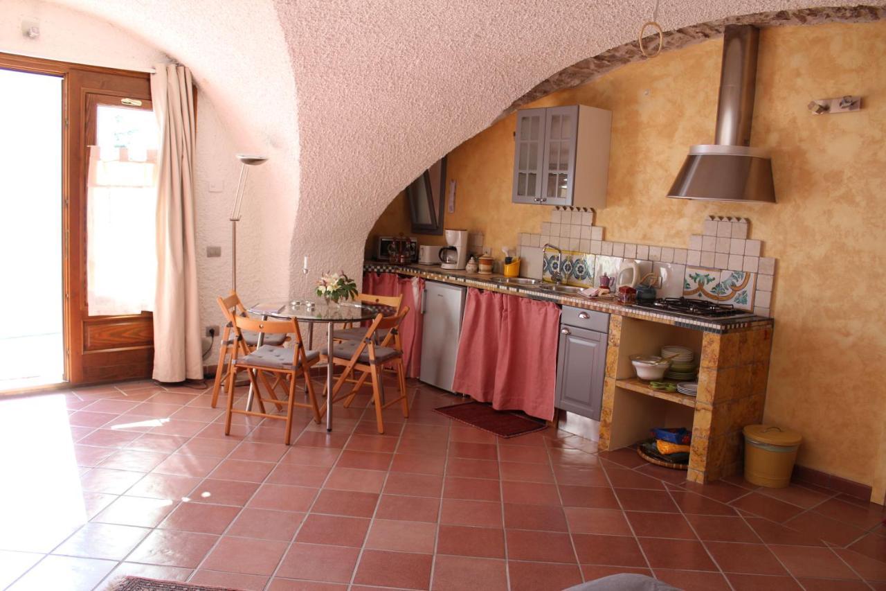 Casa Vacanze Regina Del Lago Tremosine Exteriör bild