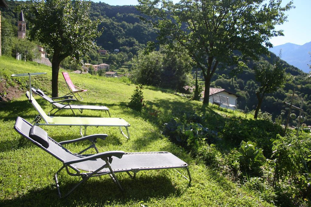 Casa Vacanze Regina Del Lago Tremosine Exteriör bild