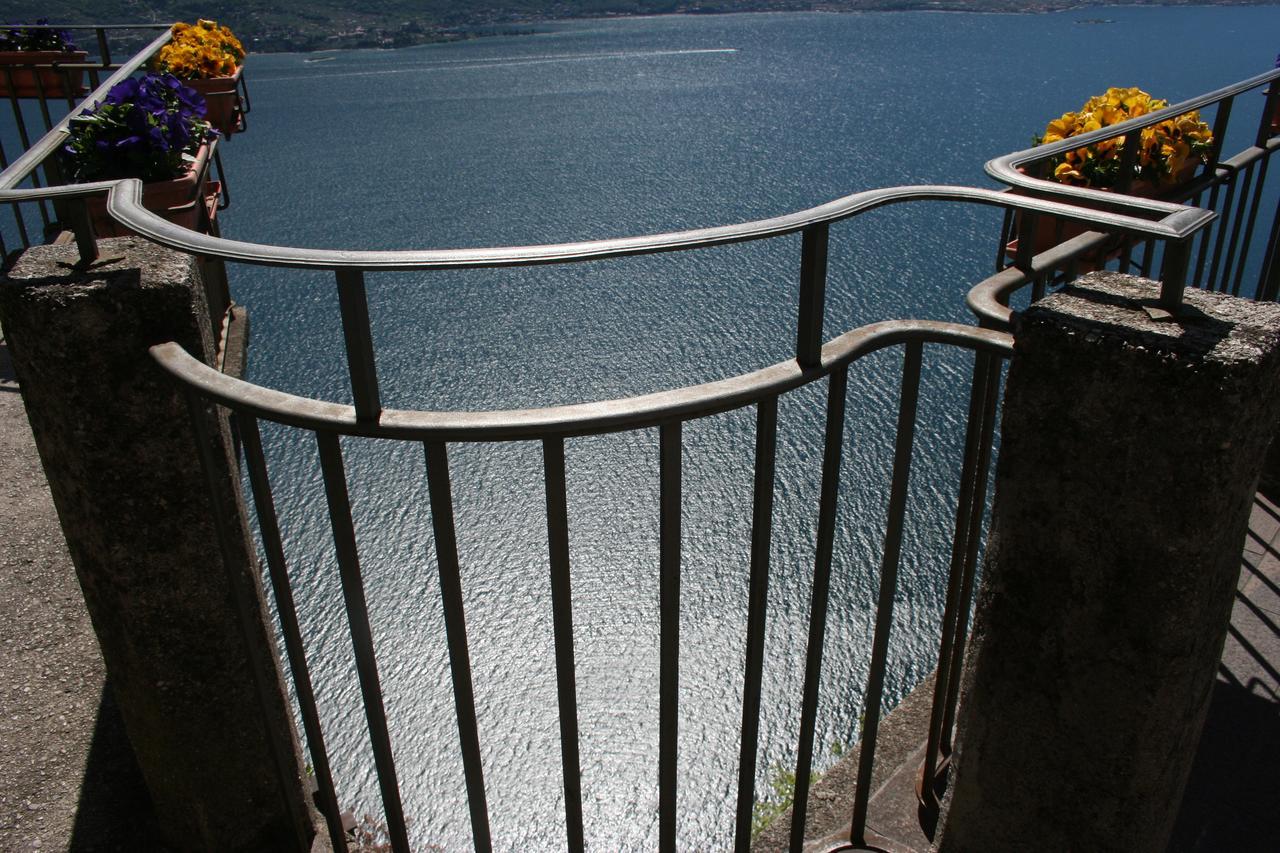 Casa Vacanze Regina Del Lago Tremosine Exteriör bild